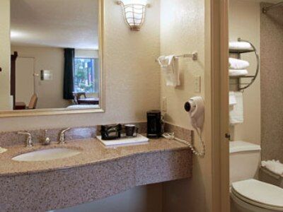 Days Inn By Wyndham Memphis At Graceland Værelse billede